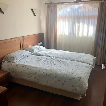 Bright And Spacious 2 Bed, Winslow Infinity, 5min Walk To The Gondola Apartment Bansko